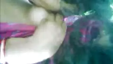 DESI GIRL BOOBS SUCK LEAKED