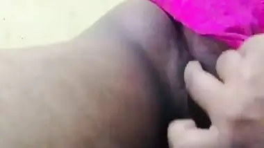 Desi wife fingering