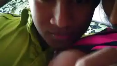 cute indian girl boob sucking by bf