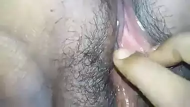 Desi indian milf with wet hairy pussy being fingered