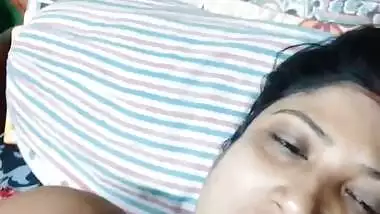 Horny Bengali Boudi Playing With Dildo