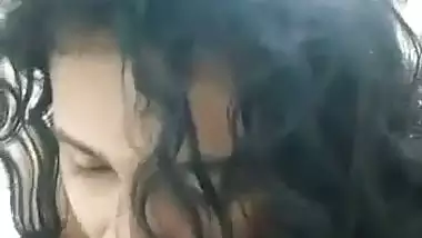 A mallu girl gives an Indian blowjob to her senior