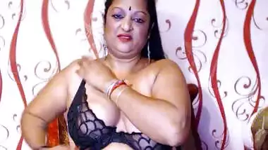 Mature Aunty BBW cam