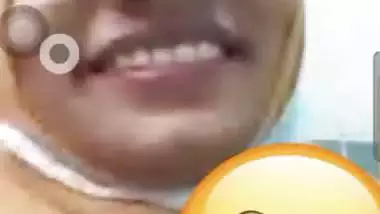 Bengali hijab nurse on duty boob show to boyfriend