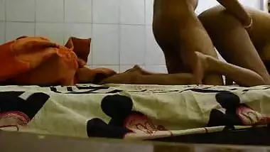 होटल के रूम में देसी माल की चुदाई
