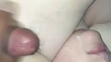 Hot babe sleeping ‘lover filling with cum