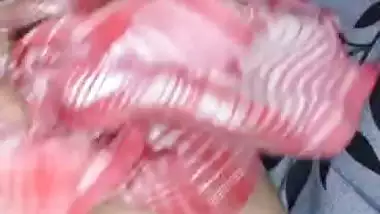 Mature bhabhi Marathi sex MMS gives blowjob to lover