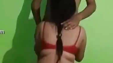 Today Exclusive -big Ass Desi Bhabhi Give Blowjob