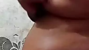 Desi Horny Babe playing with her Bouncy Tits