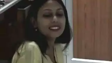 एमेच्योर स्त्री जननांग भारतीय