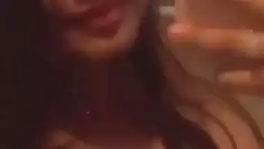 Beauty showing big boobs video as status message