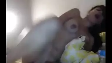 Beautiful desi girl masturbation with Loud moaning