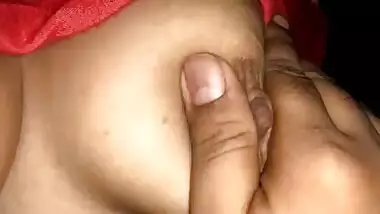 Bhabhi Big Boobs milk