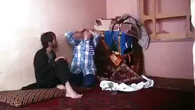 Pakistani couple illicit sex action caught on cam