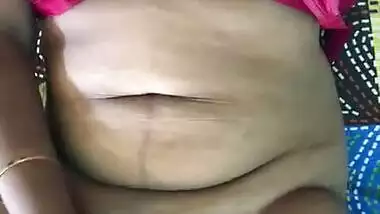 Beautiful desi bahbi showing her big boobs and fingering pussy selfie cam video