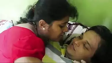 Maharashtra BBW bhabhi first time romance in masala movie