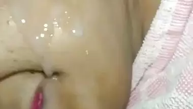 Cum on her face