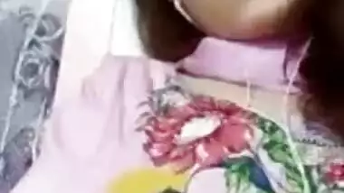 Cute Pakistani girl fingering on video call