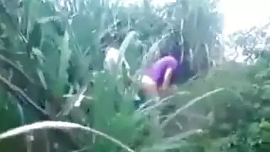 man fuck girl in sugarcane field.mp4