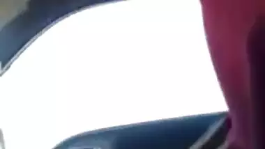 Desi Bhabhi cheating in Car with young caught pakistani aunt