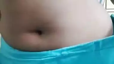 Tamil Bhabi Sexy Cam Show tamil Audio