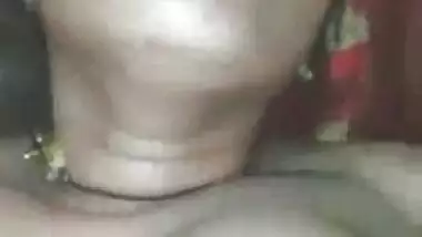 Desi chachi ne jawan tenant ko masti se chodna sikhaya