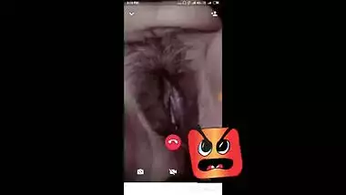 Desi Mom phone sex chat with her secret boyfriend