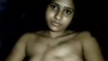 Bengali Cute Bhabi Showing And Fingering