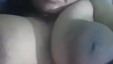 Bhabhi with bigboobs hard blowjow hot sexy mms