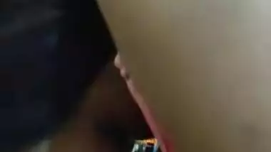 Srilankan girl eating cum of her boyfriend MMS