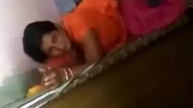 Breasty Bhabhi sharing sex MMS