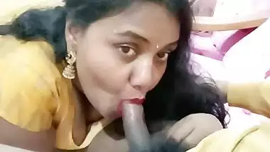 Busty Tamil Milf wife eating cum