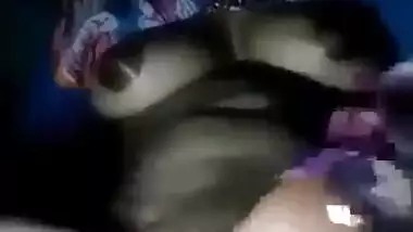 Dehati pussy fingering video caught on selfie mode