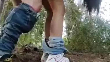 I bang my slut GF outdoors in a jungle