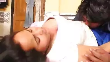 indian big boob aunty real video