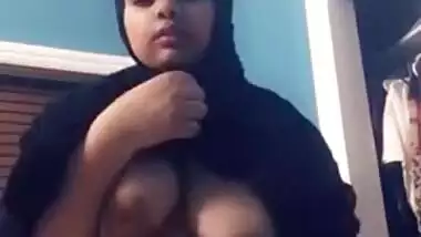 Beautiful Sexy Paki Girl 2 Clip