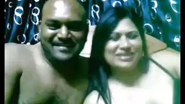 Mature vizag aunty home sex with hubby’s friend