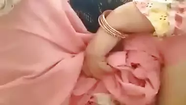 Dehati xxx bhabhi pissing viral video making