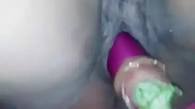 Desi sexy bhabi enjoy with vegi