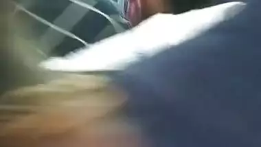 Tamil hot young girl deep boobs cleavage in bus (Part:1)