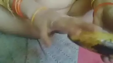 Hindi Audio Ke Sath Village Bhabhi Ne Kela Se Sex Kiya