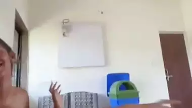 18-year-old girl’s HD sex licking a chocolate