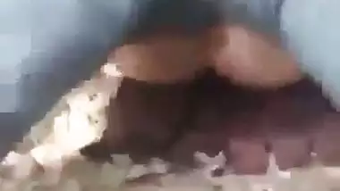 A village whore’s desi chudai by a group of perverts