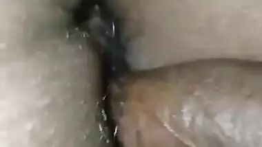 Desi hairy pussy creampie