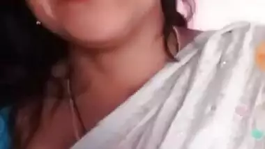 BD Aunty IN Saree Live , Desi Boudi