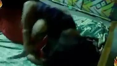 Telugu sex video of a youthful pair having sex for the 1st time in his abode