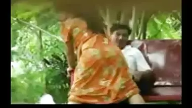 Daring Desi Aunty Sucks and Fucks Outside on Park Bench