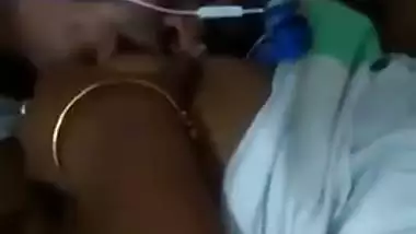 Sweet Desi girl feeding her XXX juicy boobs to her colleague MMS