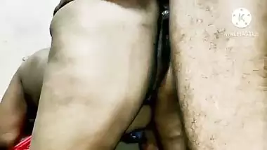 Indian bhabhi fuking neighbour boy's
