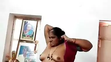 Mature Tamil Aunty Wearing Cloths